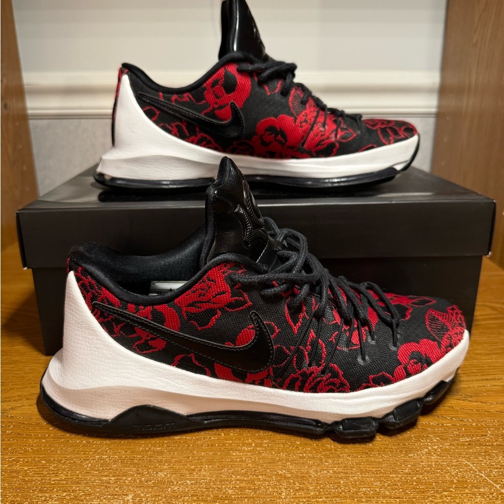 Nike KD 8 EXT Size 8.5